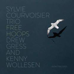 Cover: Courvoisier_Sylvie_Free_Hoops